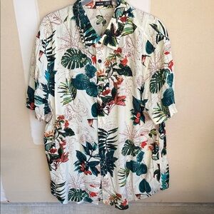 SHEIN Men's Tropical Leaf Print Shirt - Green, Red, and White